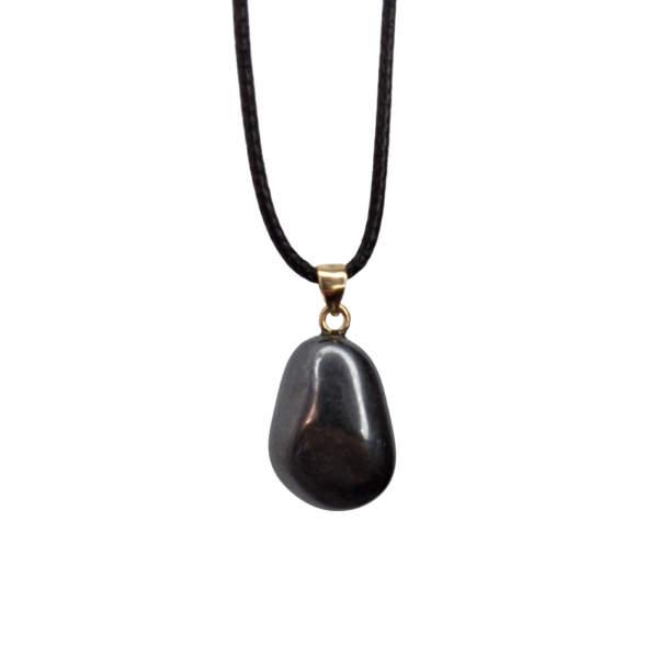 Colar Cordão com Pingente de Pedra Hematita Rolada Natural